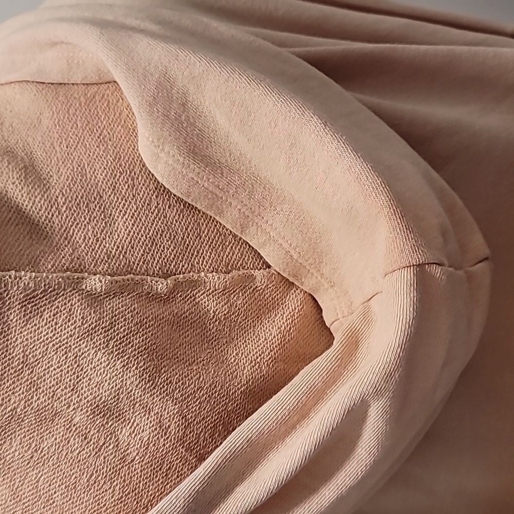 Ombre Cropped Hoodie - Picture 5 of 12